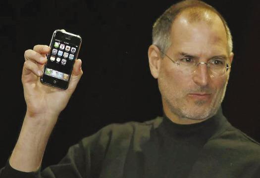On this day in history Steve Jobs debuts the iPhone